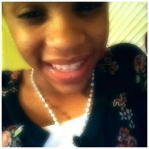 Meet your Posher, Shinny